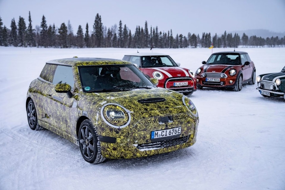 mini cooper ev 2024 sap ra mat tang manh pham vi hoat dong hinh 1