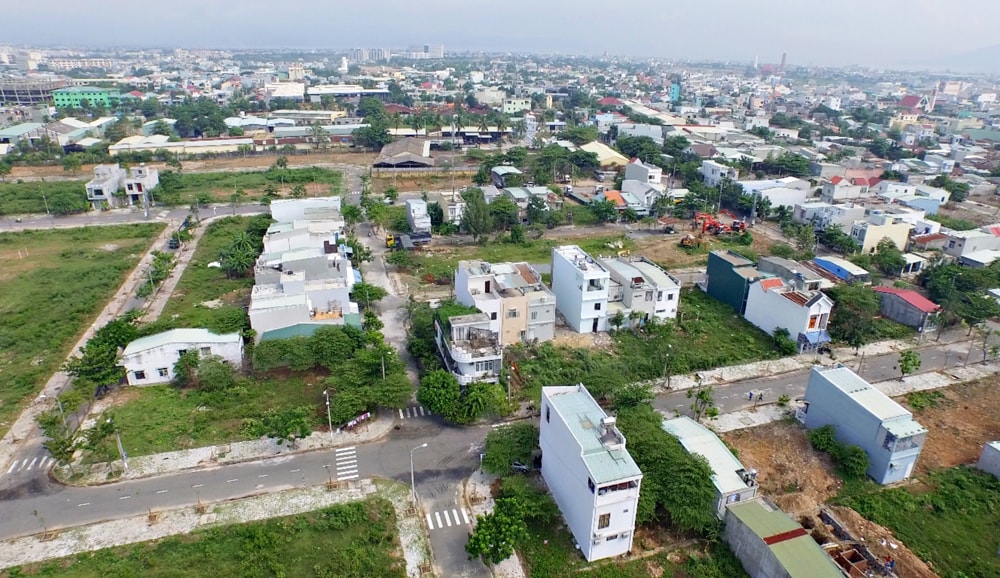 nhieu lo dat vung ven ha noi duoc dem ra dau gia du lan song cat lo van con hinh 1