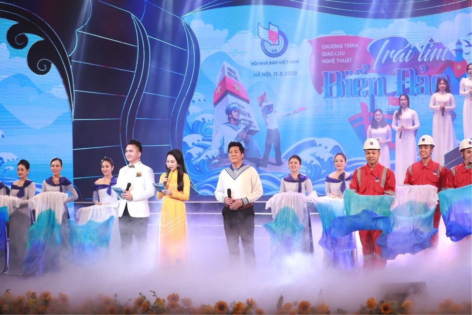 chuong trinh nghe thuat trai tim bien dao hinh 1