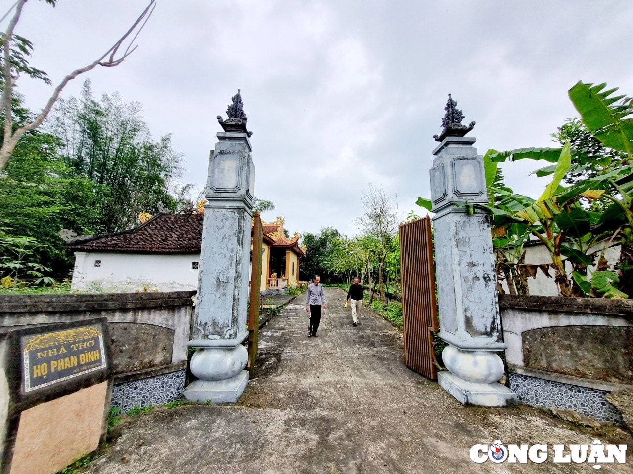 mot dao sac phong quy thoi tay son duoc luu giu tai nha tho ho phan dinh o ha tinh hinh 5