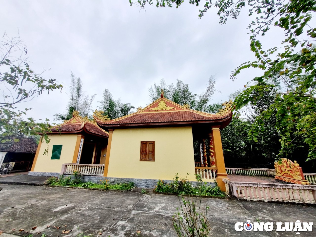 mot dao sac phong quy thoi tay son duoc luu giu tai nha tho ho phan dinh o ha tinh hinh 3
