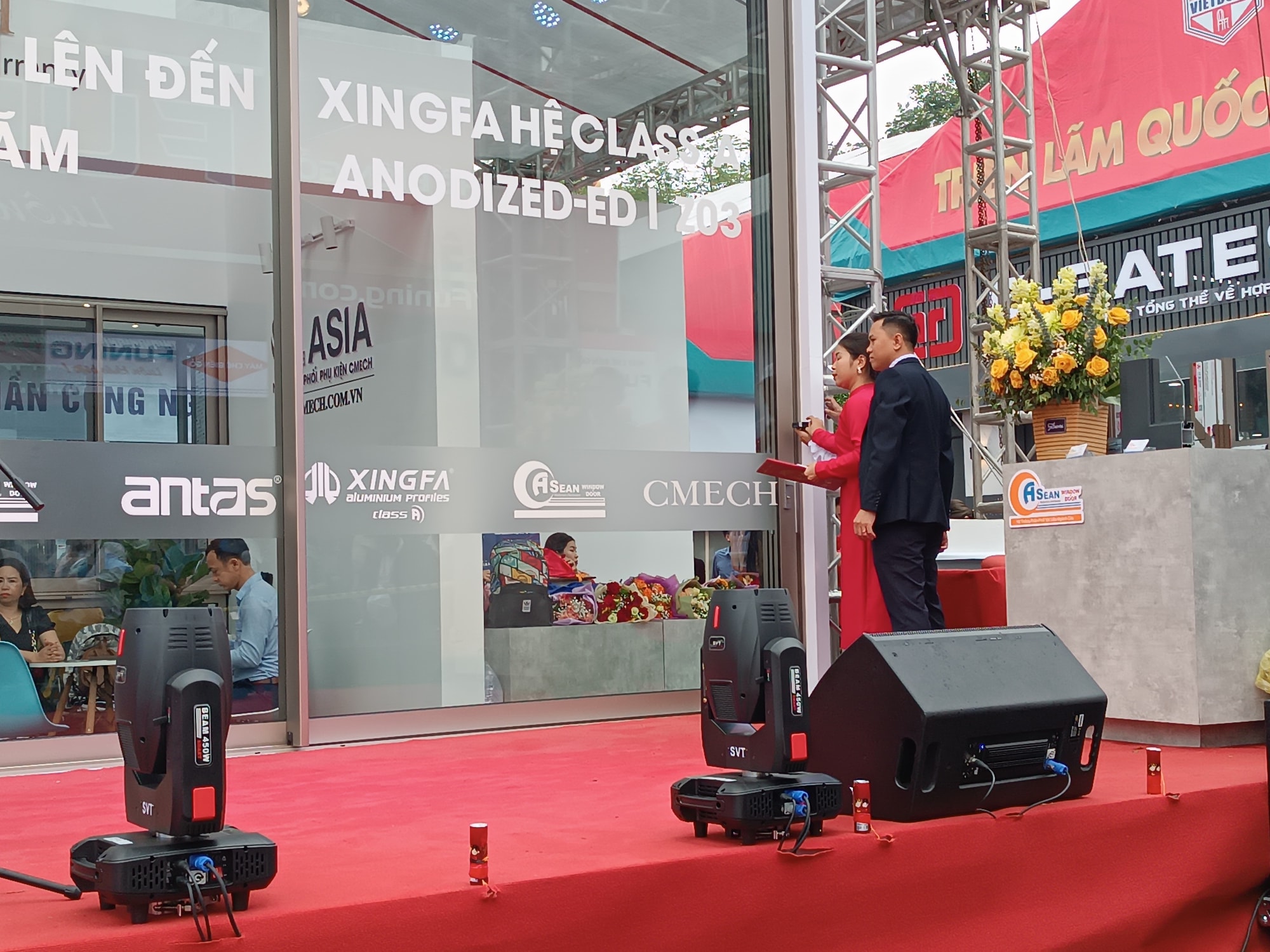 aseanwindow xac lap ky luc voi bo cua lua nhom kinh lon nhat viet nam hinh 2