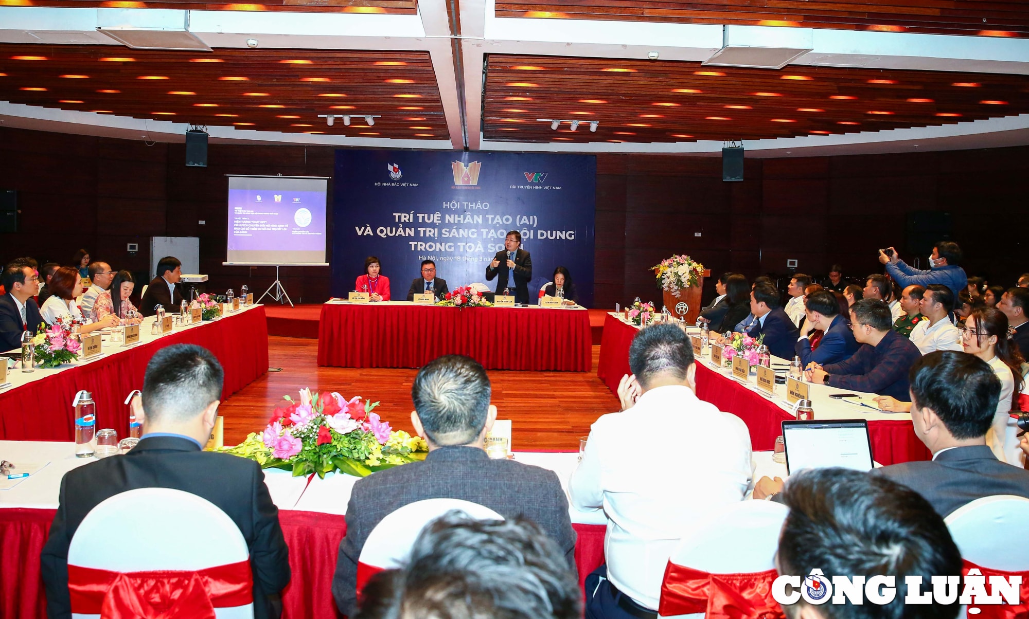 trai nghiem cua nha bao la doc ban khong the sao chep ai khong the nguy tao hinh 2