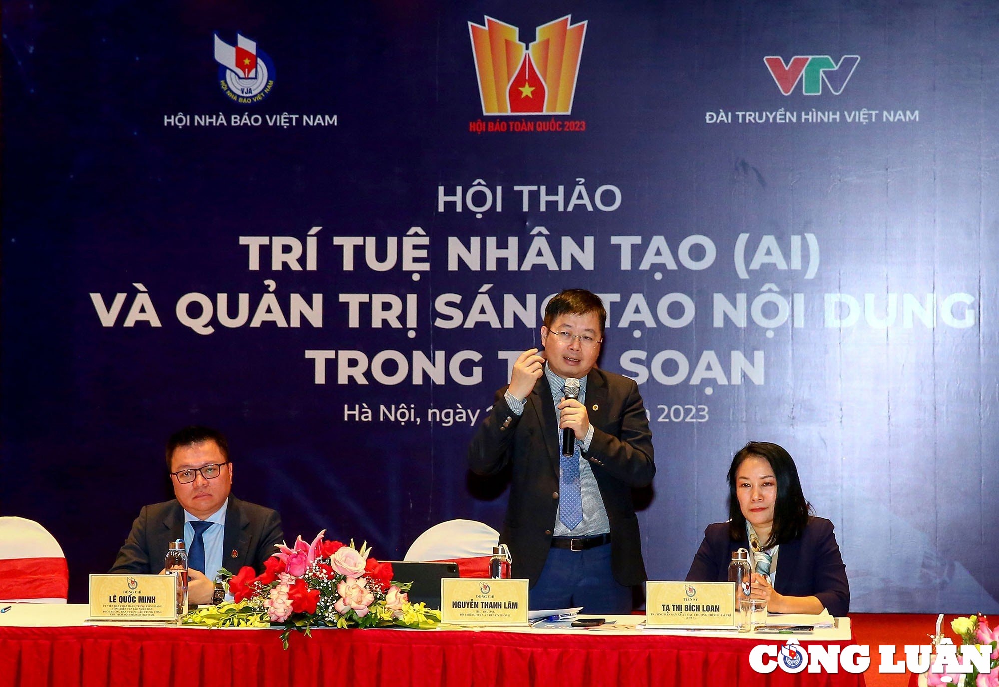 trai nghiem cua nha bao la doc ban khong the sao chep ai khong the nguy tao hinh 3