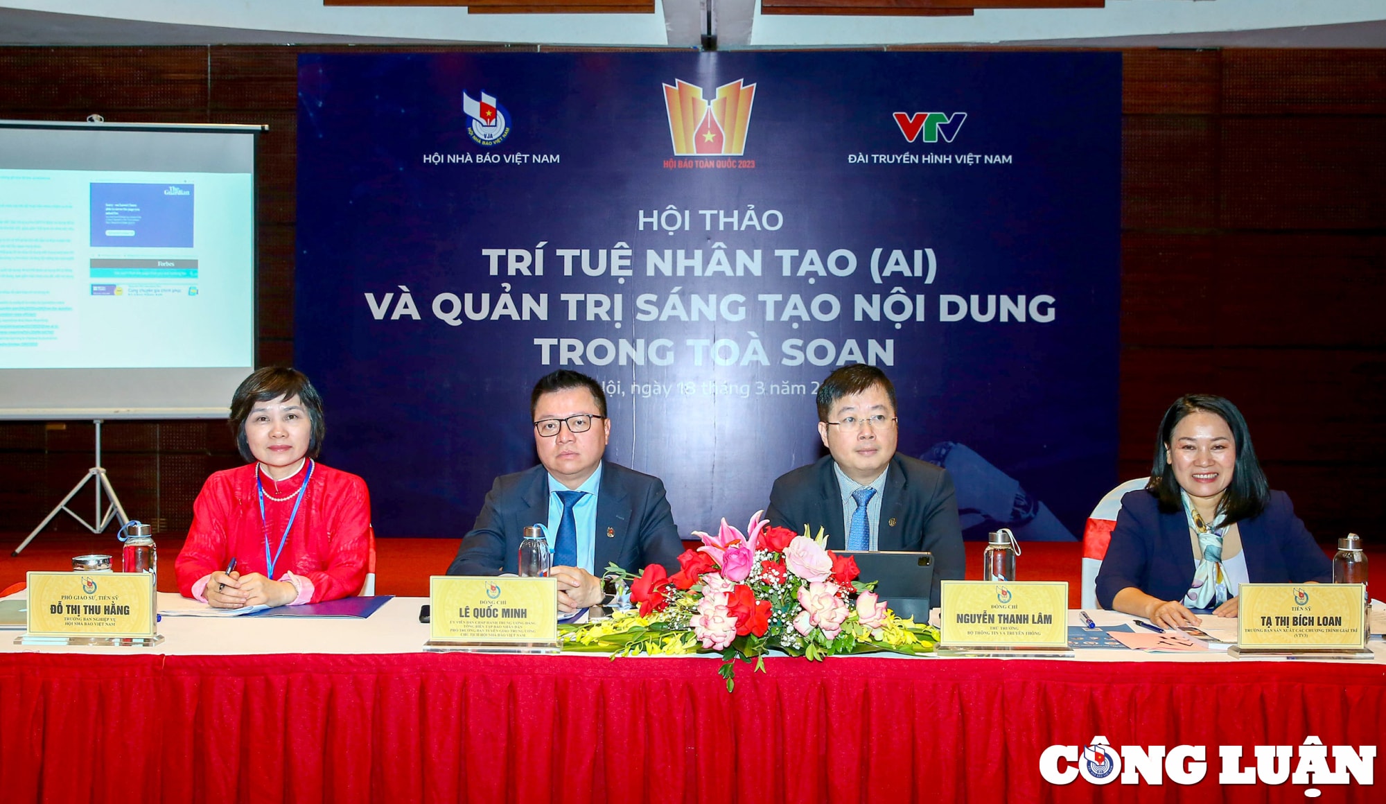 trai nghiem cua nha bao la doc ban khong the sao chep ai khong the nguy tao hinh 1