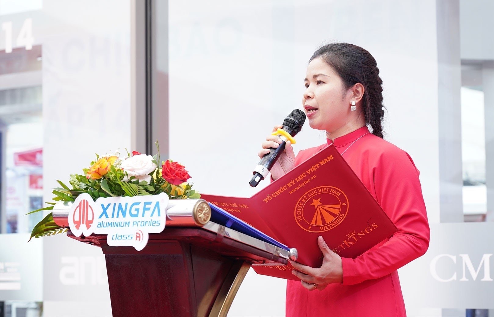 xac lap ky luc bo cua lua nhom kinh lon nhat viet nam hinh 2