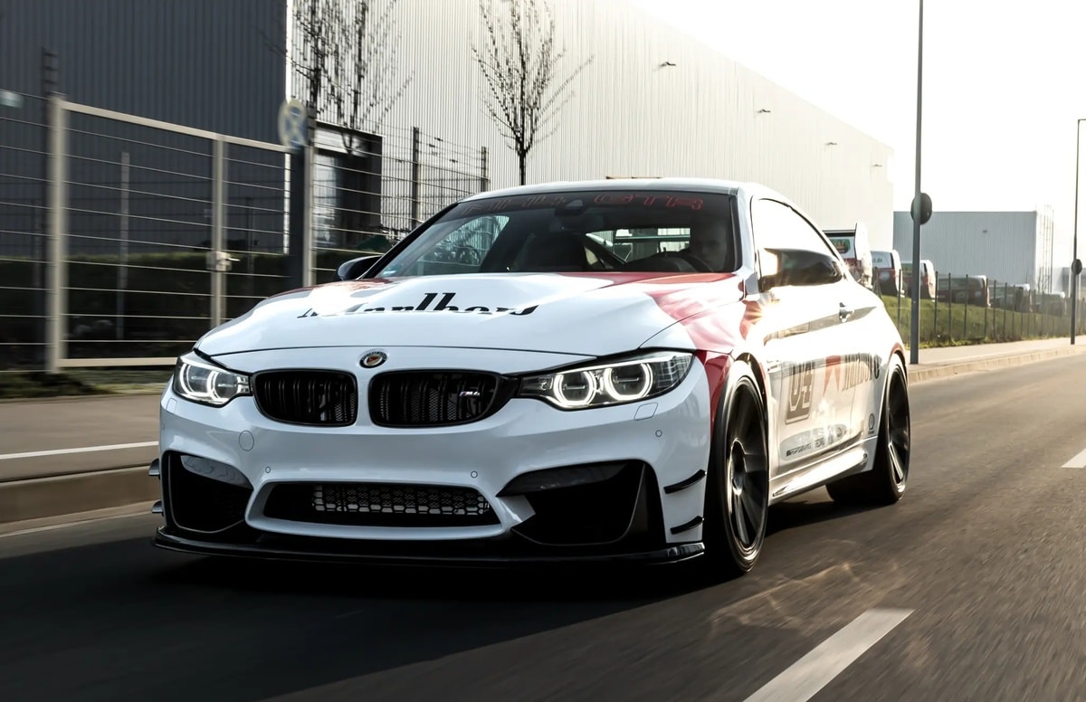 bmw m4 dtm champion edition manhart ra mat manh hon 700 ma luc hinh 13