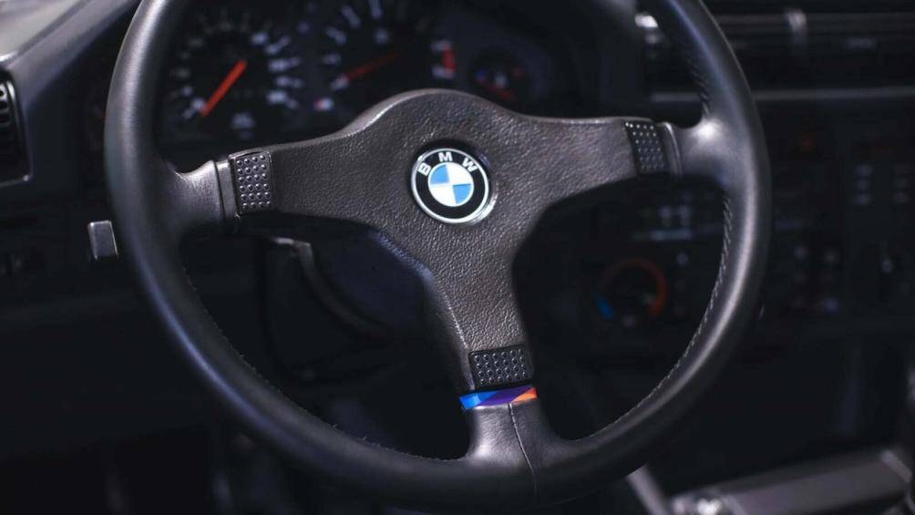 xe mui tran bmw m3 convertible doi 1989 duoc phuc che chinh hang hinh 6
