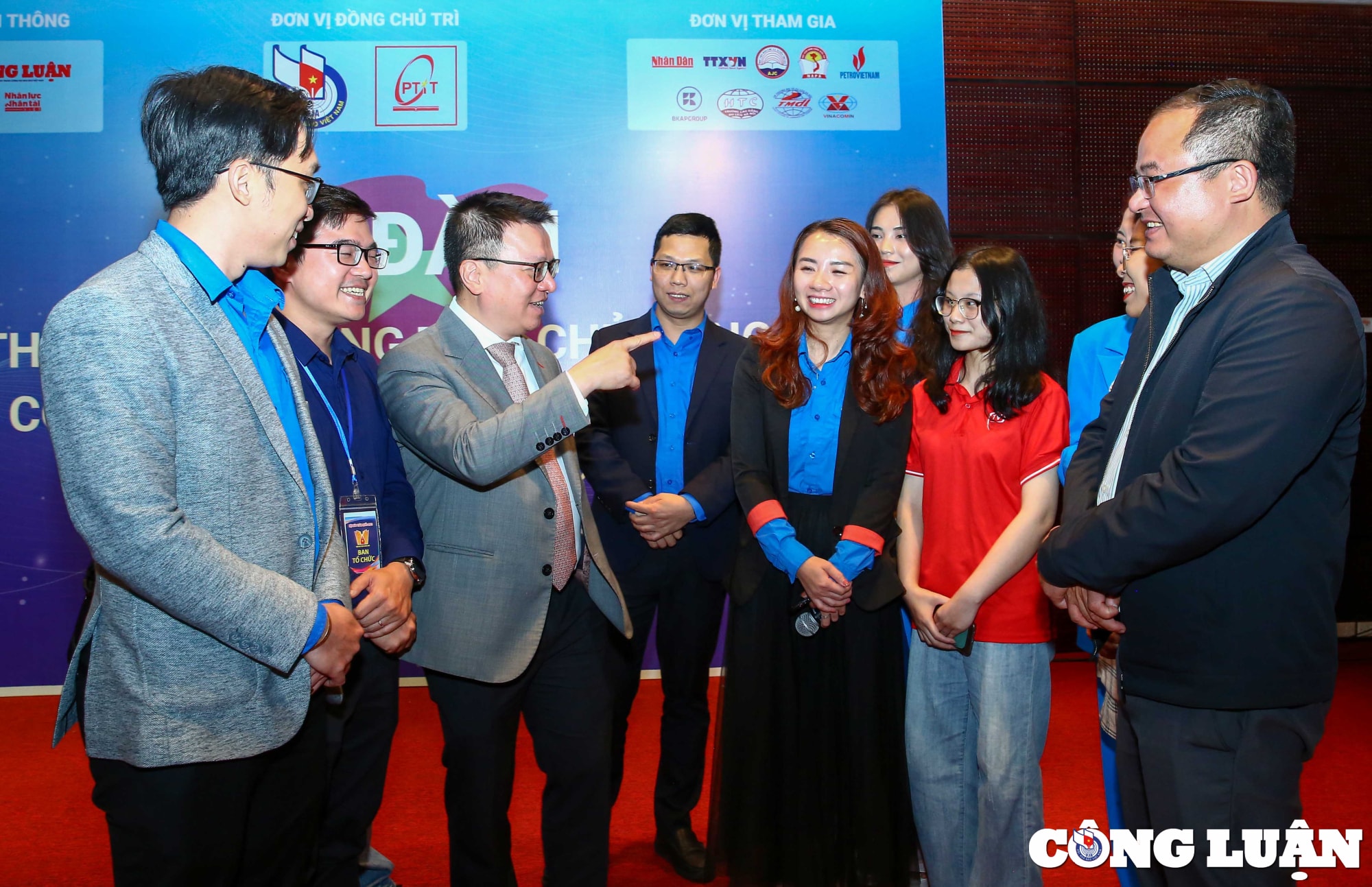 doan thanh nien la luc luong xung kich di dau trong chuyen doi so quoc gia hinh 4