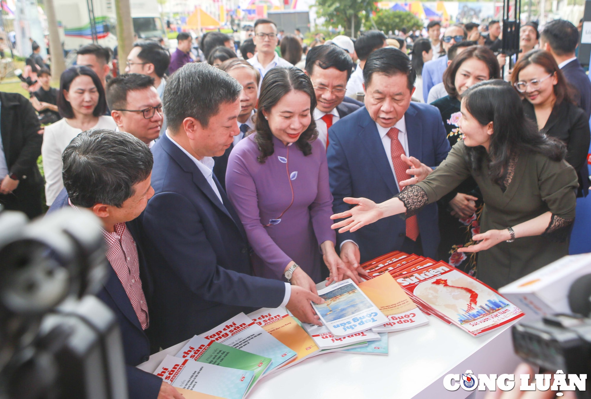 nhung hinh anh an tuong sau 3 ngay dien ra hoi bao toan quoc 2023 hinh 2