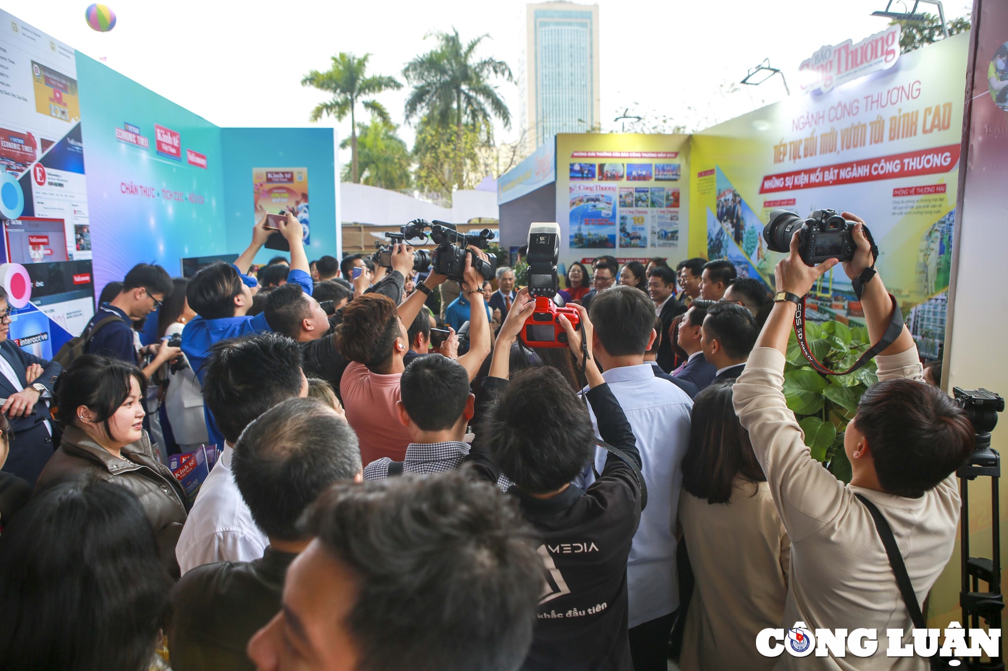 nhung hinh anh an tuong sau 3 ngay dien ra hoi bao toan quoc 2023 hinh 4