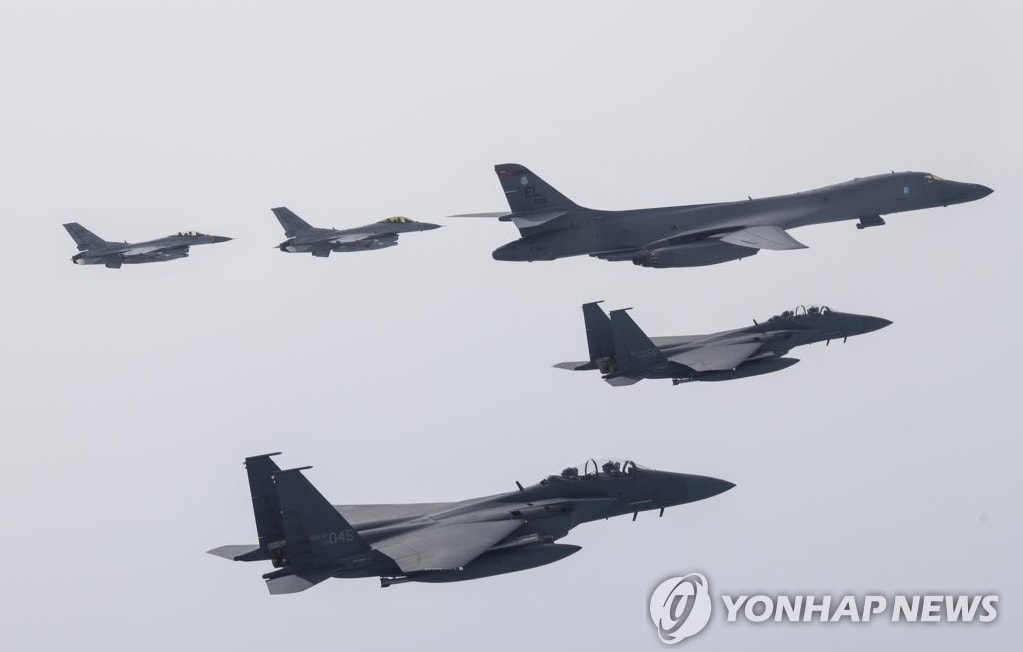 ong kim jong un keu goi trieu tien san sang chien dau sau khi tiep tuc phong ten lua hinh 2