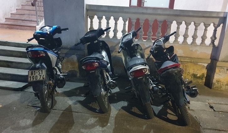 thanh hoa xu ly 75 doi tuong thanh nien vi pham trat tu an toan giao thong hinh 1