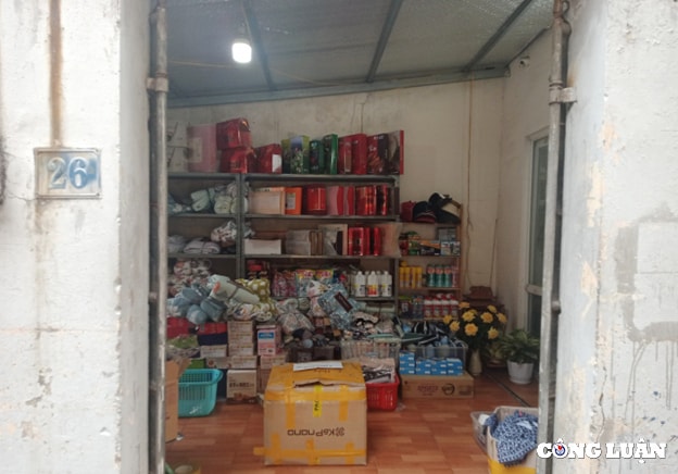 du cac loai hang tai tuyen pho hang xach tay nguyen son ha noi hinh 4