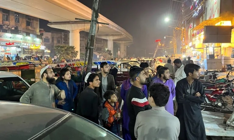 dong dat manh lam rung chuyen afghanistan va pakistan hinh 1