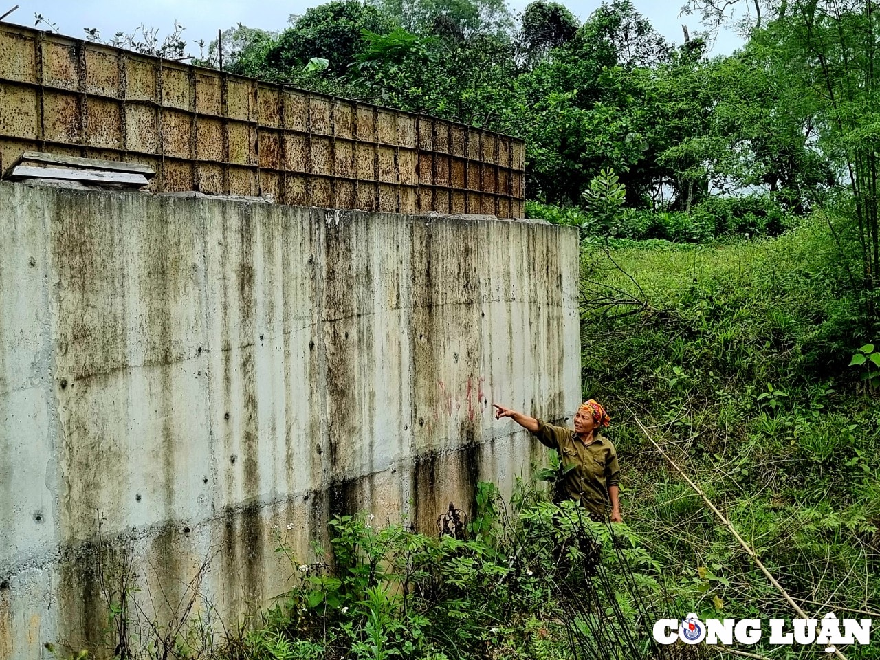 thach ha ha tinh cong trinh duong giao thong lien xa bi dinh chi vi thi cong tren dat cua dan hinh 2