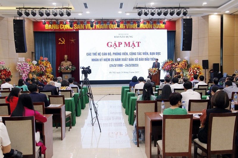 bao xay dung ky niem 25 nam xuat ban so bao dau tien hinh 9