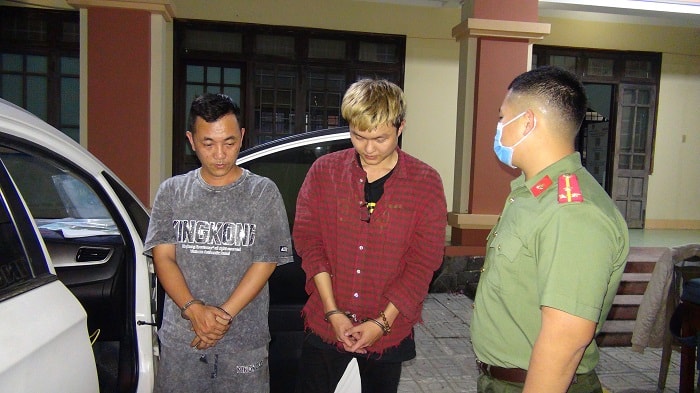 bat giu 2 doi tuong xam nhap trai phep vao mang may tinh vien thong hinh 1
