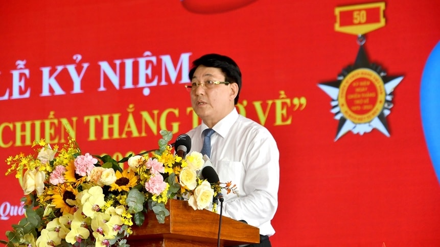 le ky niem 50 nam chien thang tro ve loi nhac nho ve truyen thong yeu nuoc long tu hao dan toc hinh 2