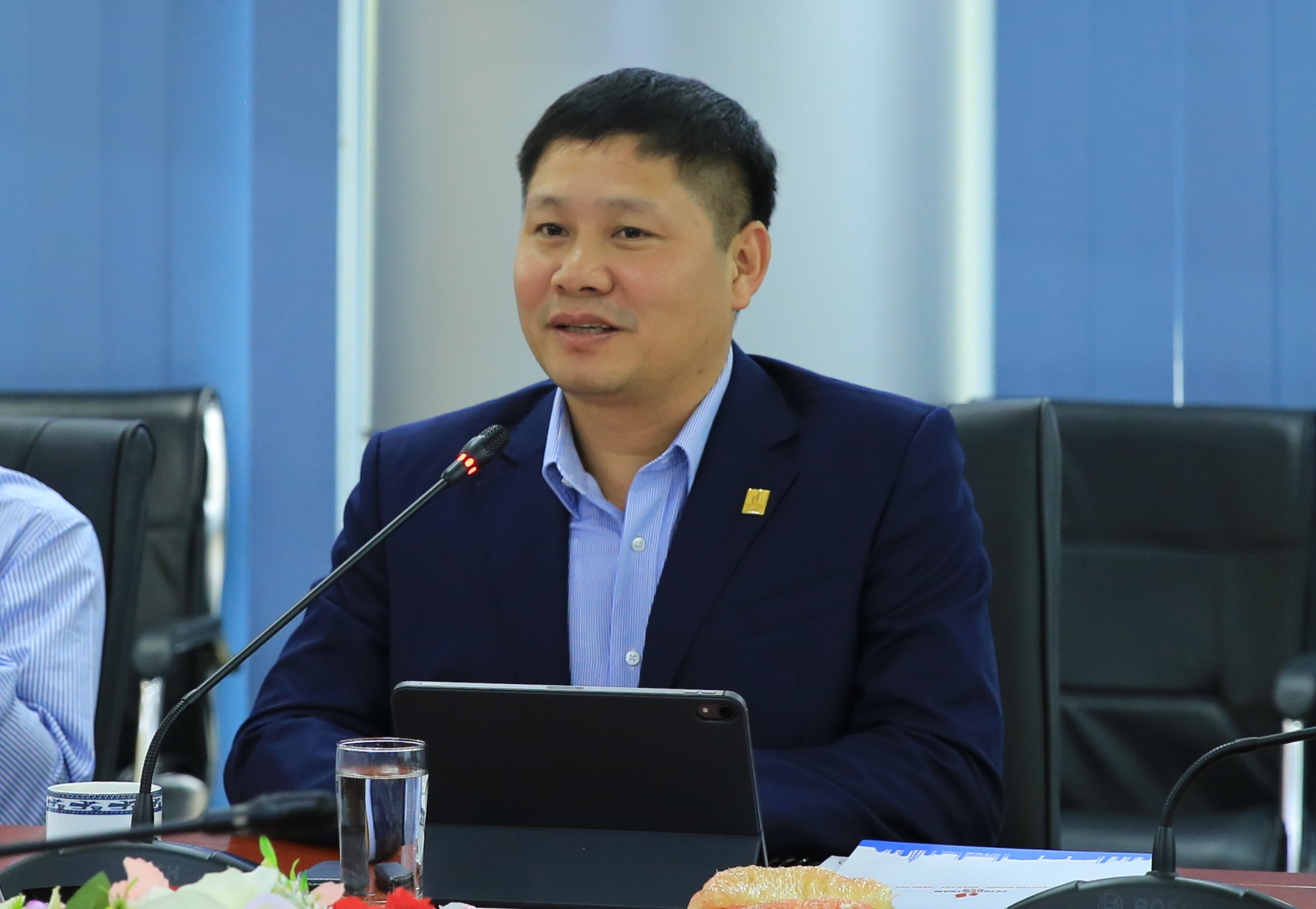 cong ty co phan loc hoa dau binh son lam viec voi quy dragon capital hinh 1