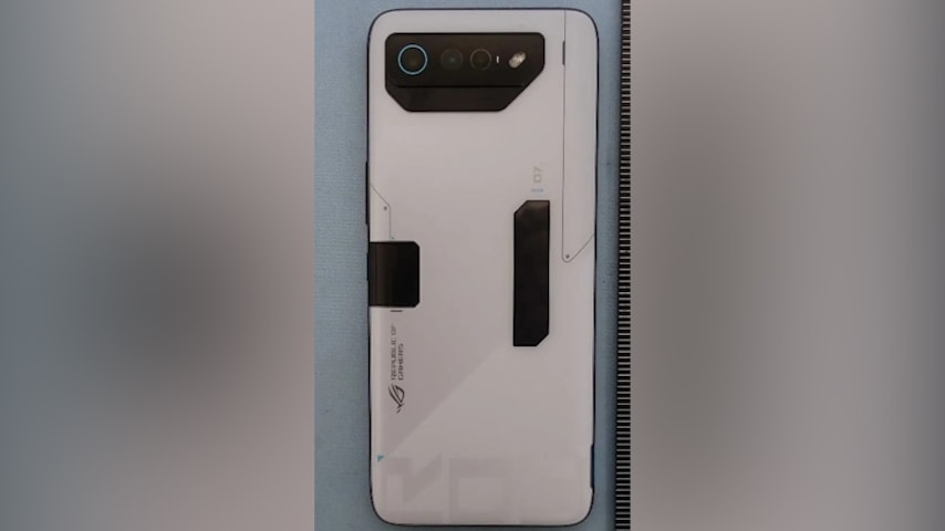 hinh anh tren tay cua asus rog phone 7 hinh 1