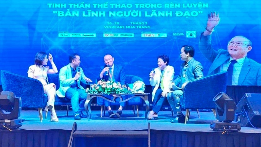 hlv park hang seo duoc tien cu cho cau lac bo cong an ha noi hinh 1