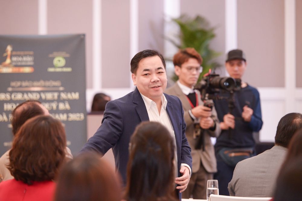 hoa hau phan kim oanh lam giam doc quoc gia cuoc thi hoa hau quy ba hoa binh viet nam 2023 hinh 12