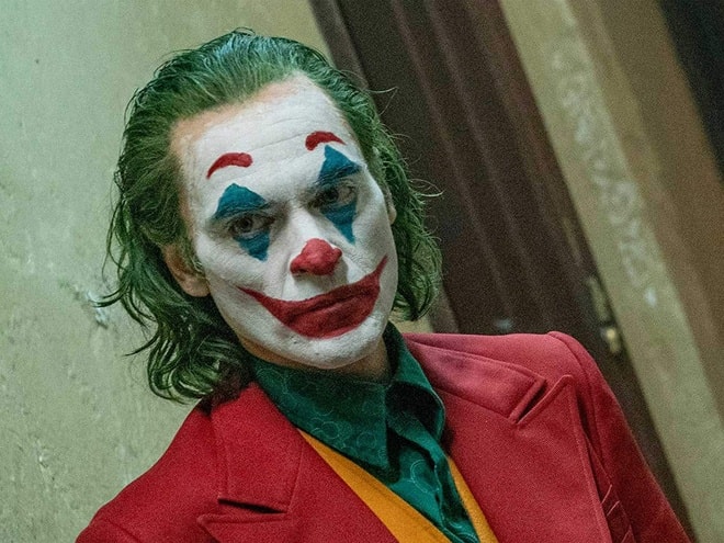 joker joaquin phoenix bat ngo xiu do canh quay cang thang hinh 3