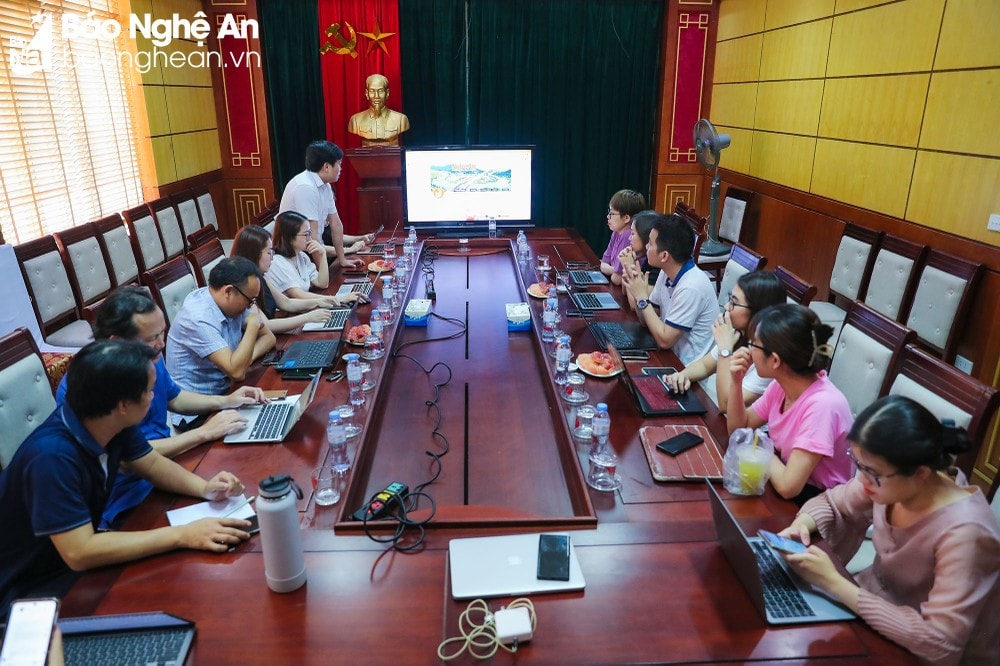 bao dien tu vietnamnet ho tro bao nghe an tap huan nghiep vu cho can bo phong vien hinh 1