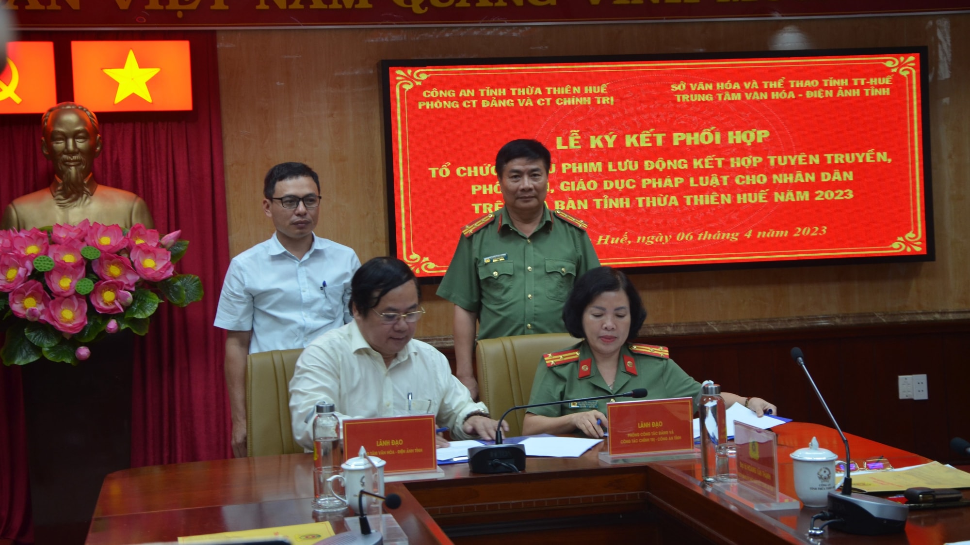 thua thien hue chieu phim luu dong tuyen truyen pho bien giao duc phap luat cho nhan dan hinh 3