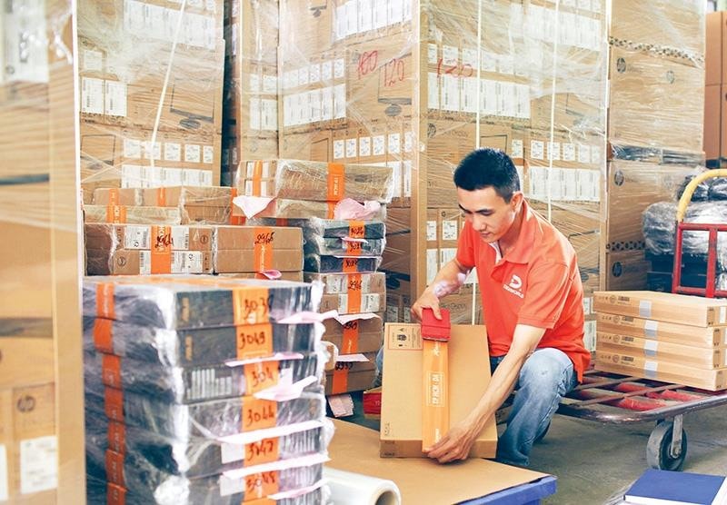 chung khoan 10 4 co phieu ban le hung phan khong cuu duoc vn index hinh 1