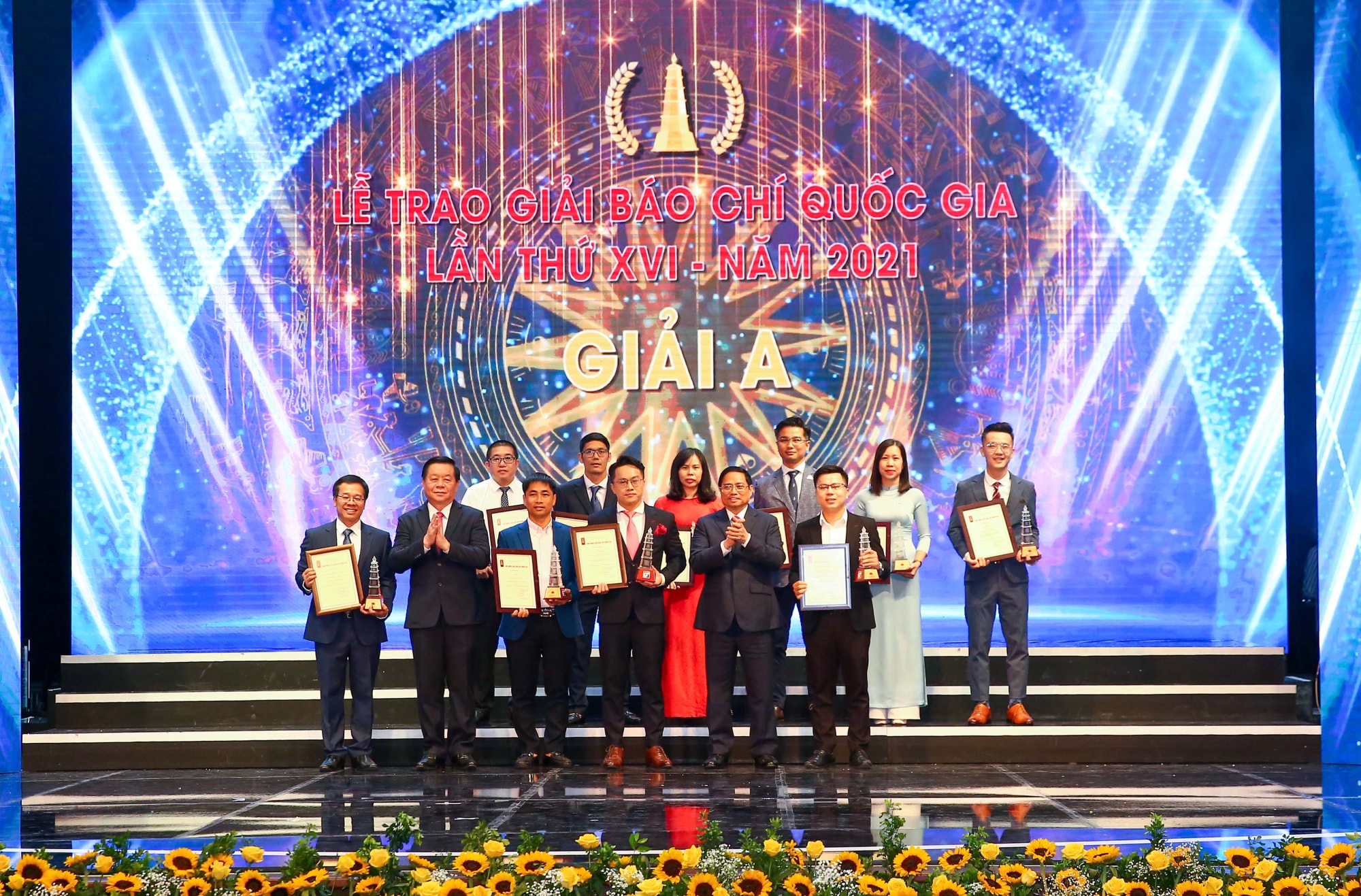 tiep tuc doi moi quyet liet trong hoat dong hoi hinh 4