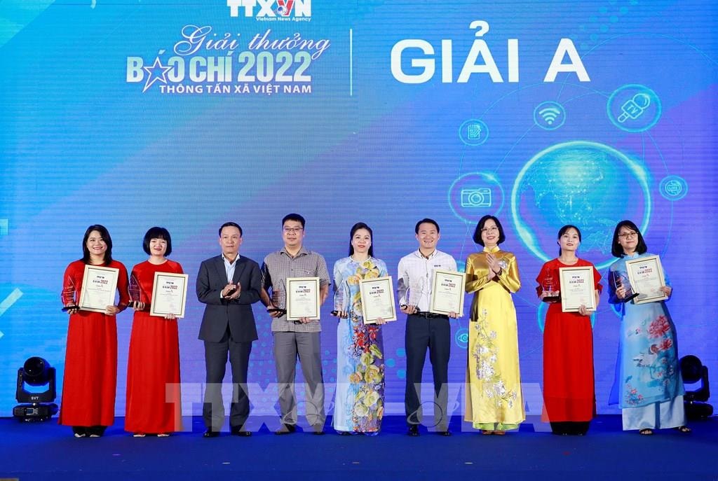 noi hoi tu nhung no luc cong hien khong ngung cua nguoi lam bao ttxvn hinh 1
