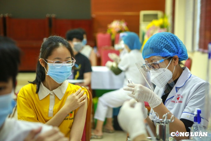tai ha noi can tiem vac xin phong covid 19 co the lien he toi 10 diem tiem hinh 1