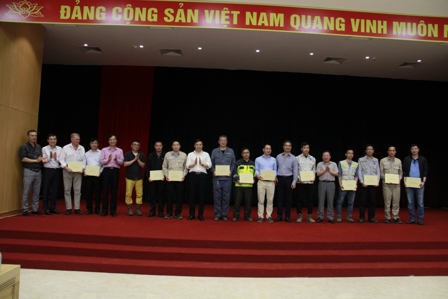 nmnd thai binh 2 vuot len chinh minh hinh 4