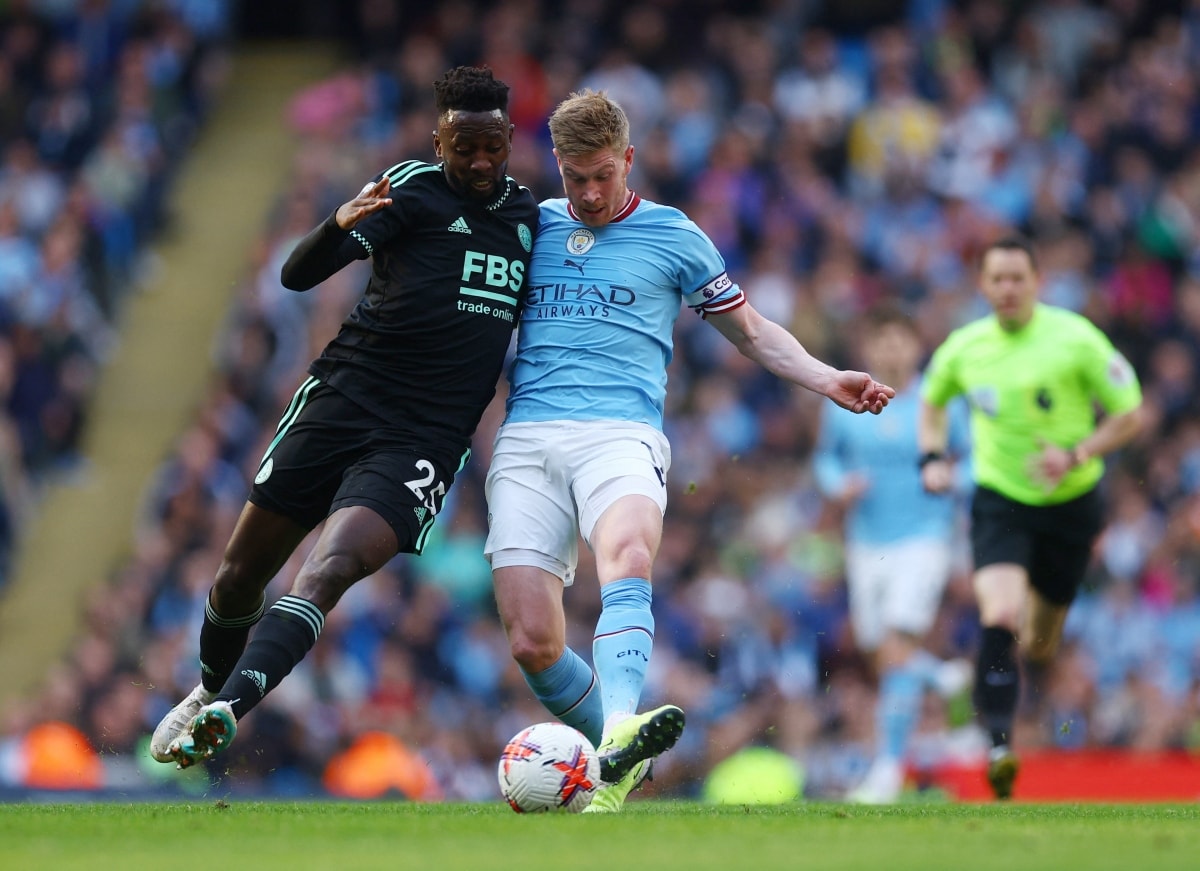 thang de leicester man city ap sat arsenal tren bxh ngoai hang anh hinh 1
