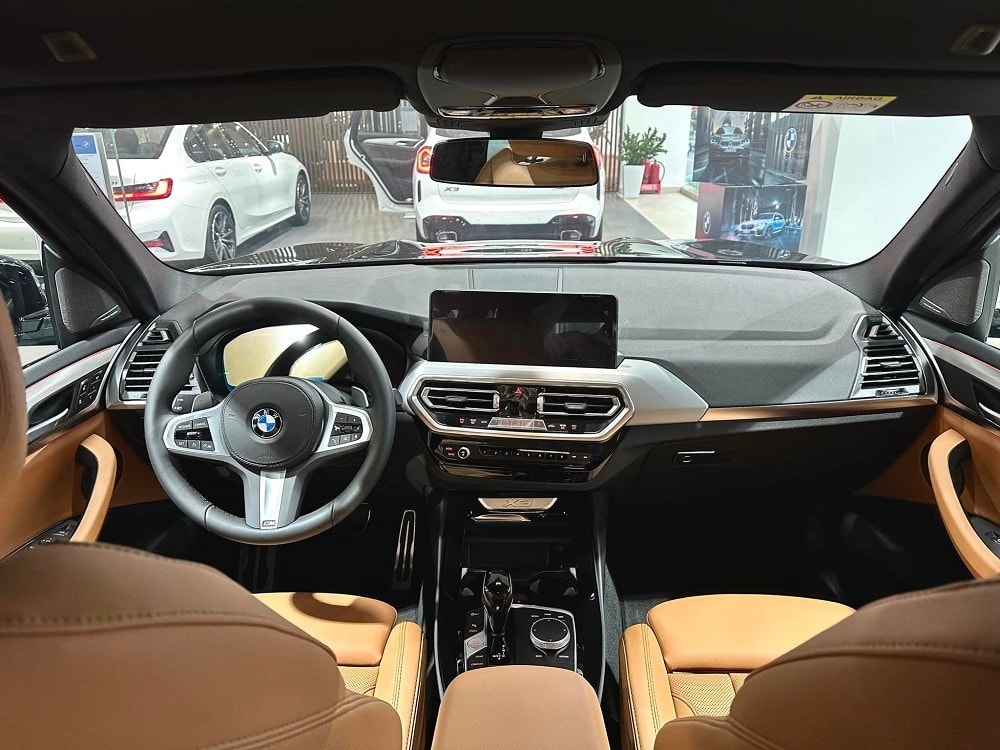 bmw x3 hang sang giam gia len toi 90 trieu dong tai dai ly hinh 2