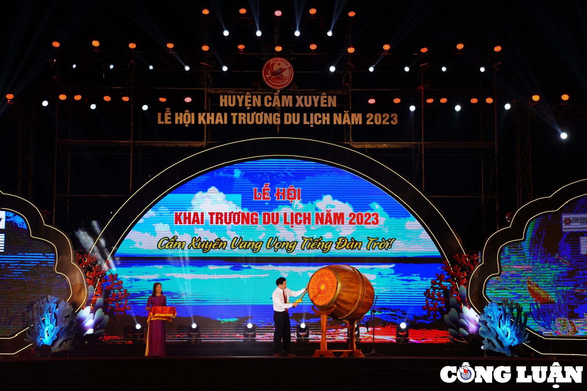 tung bung khai truong le hoi du lich cam xuyen nam 2023 hinh 3