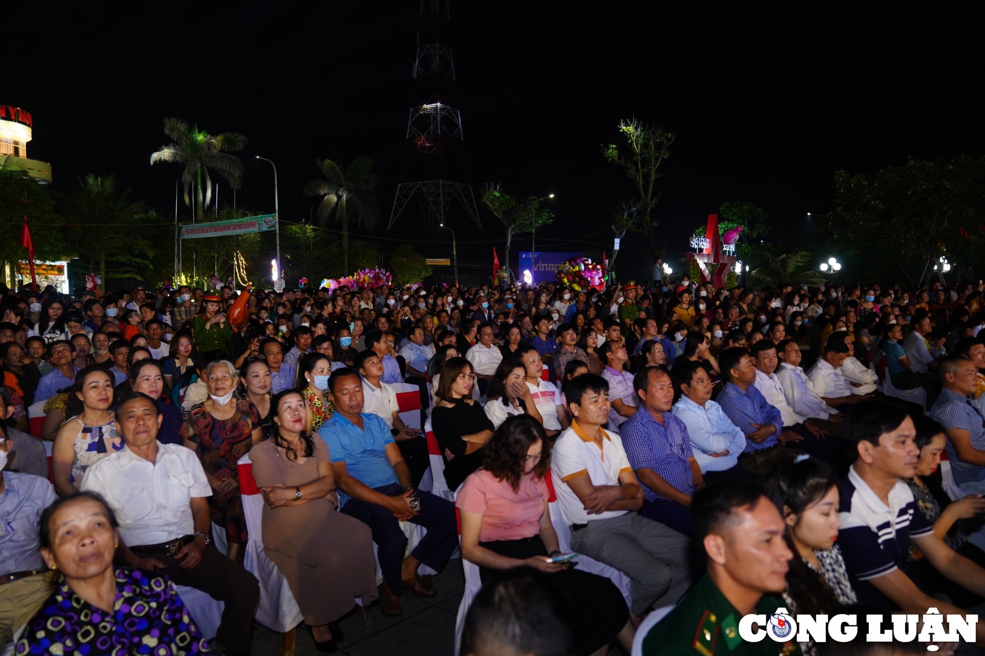 tung bung khai truong le hoi du lich cam xuyen nam 2023 hinh 7