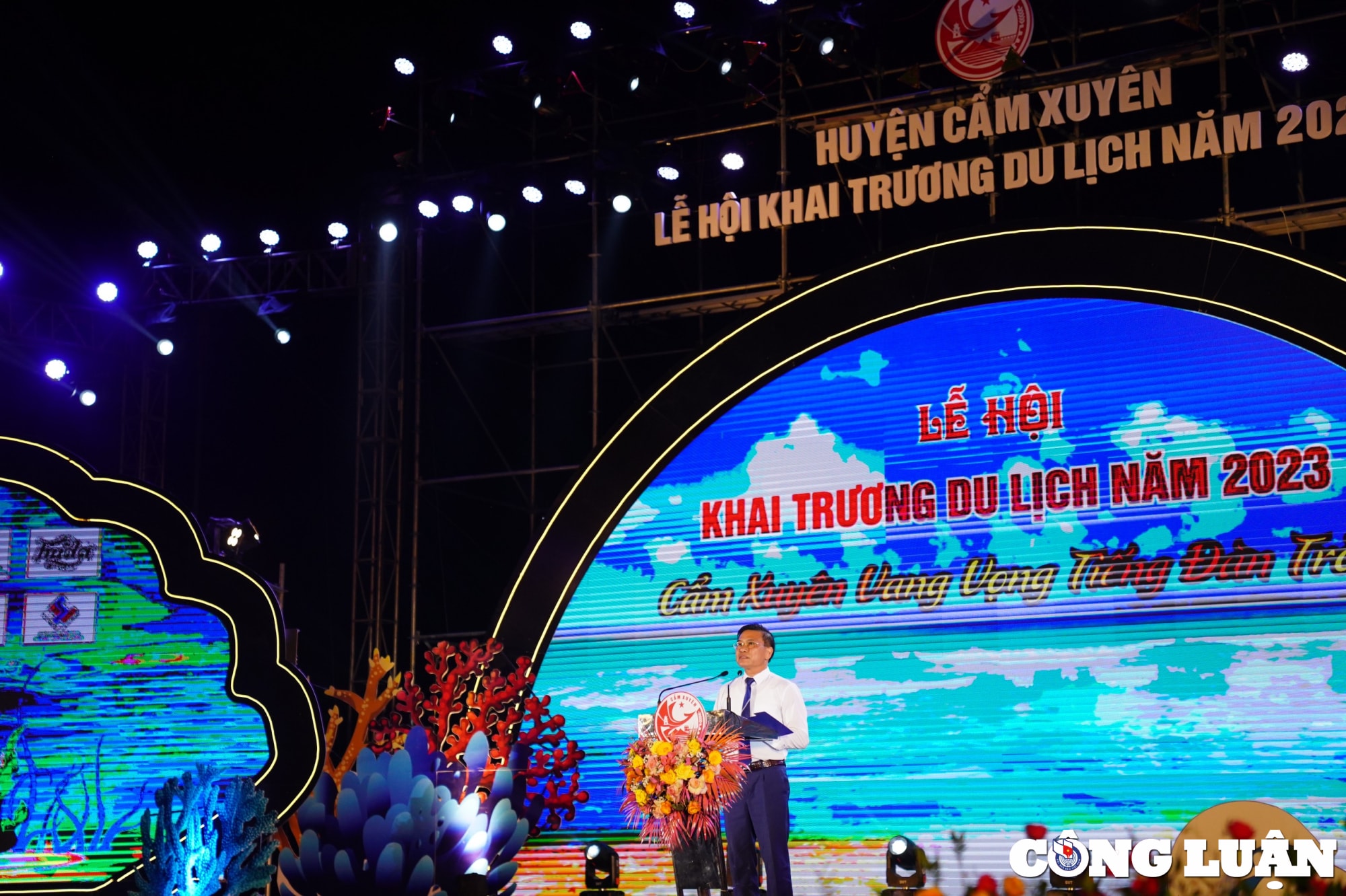 tung bung khai truong le hoi du lich cam xuyen nam 2023 hinh 2