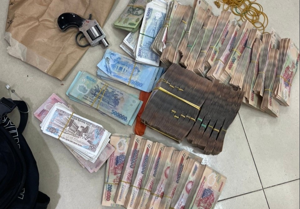 loi khai cua ten cuop ngan hang o binh duong hinh 1
