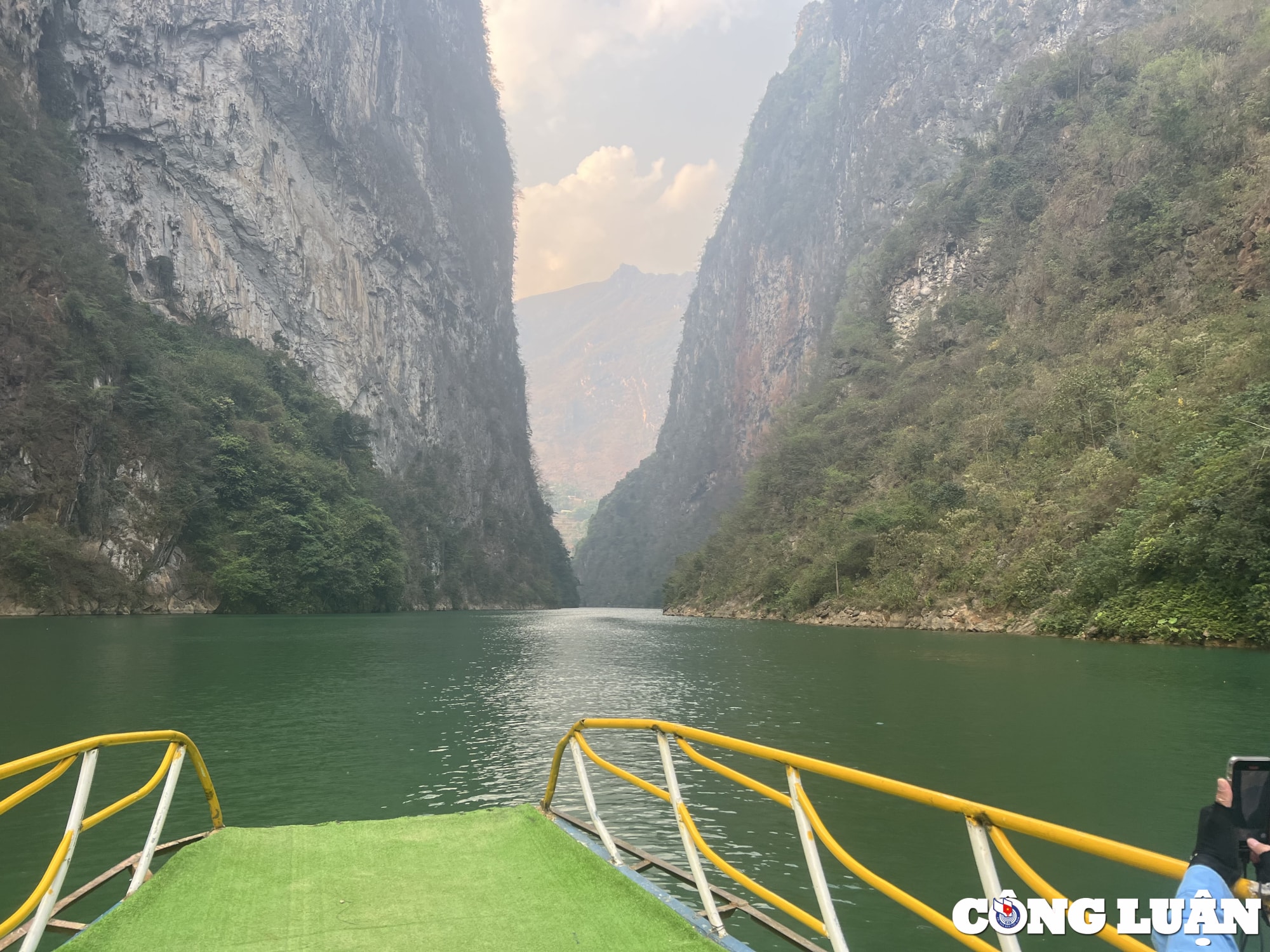 song nho que  diem du lich hap dan cua ha giang hinh 5