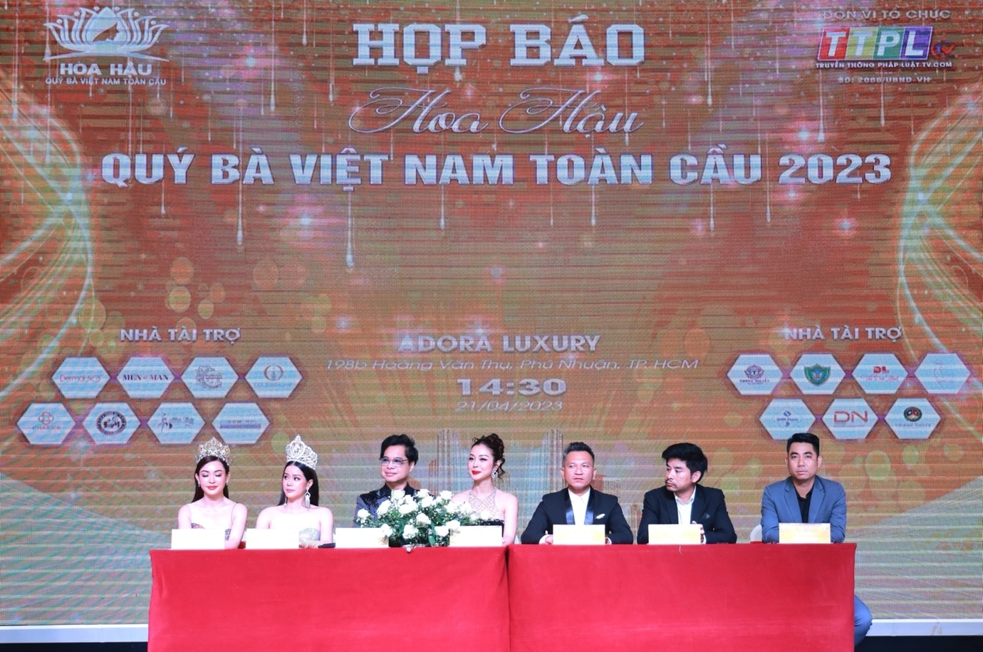 hoa hau quy ba viet nam toan cau 2023 to chuc tai co do hue hinh 1