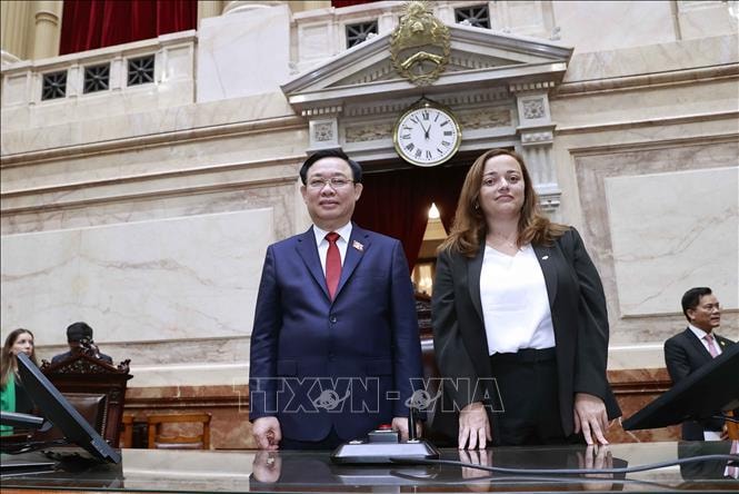 bao chi argentina danh gia cao chuyen tham cua chu tich quoc hoi vuong dinh hue hinh 2