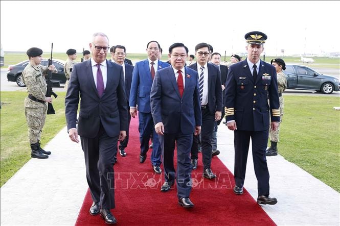 cung co quan he huu nghi doan ket truyen thong va ung ho lan nhau giua viet nam dong uruguay hinh 3