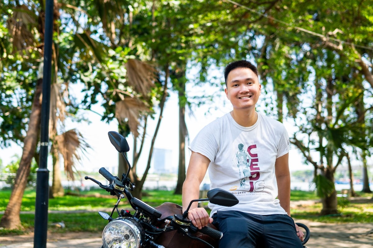 ceo dat bike va bai toan con ga  qua trung khi dua xe may dien ve viet nam hinh 4