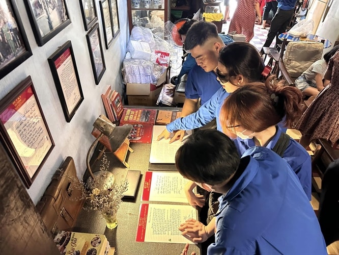 cac diem di tich cua biet dong sai gon thu hut khach tham quan dip le 30 4 va 1 5 hinh 3
