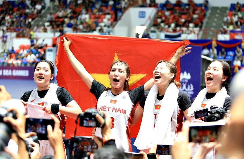 nhat ky sea games 32 ngay 7 5hcv lich su cua bong ro nu 3x3 hinh 9