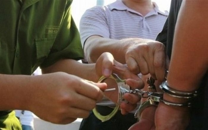 khoi to 2 can bo chi nhanh van phong dang ky dat dai tp hung yen hinh 1