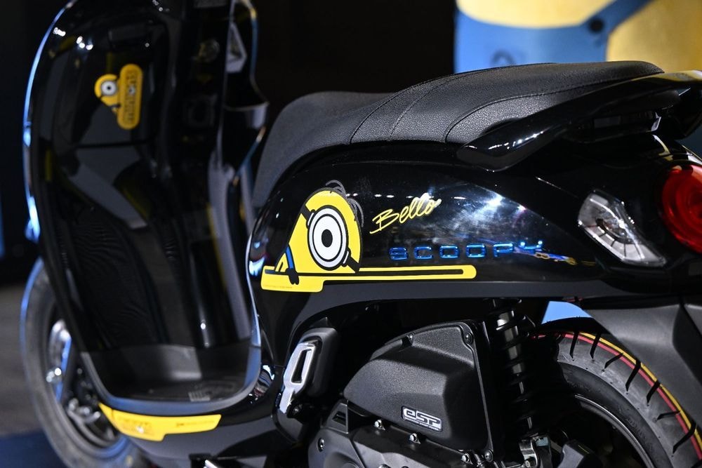 ra mat honda scoopy ban dac biet gia 1600 usd tai thai lan hinh 4